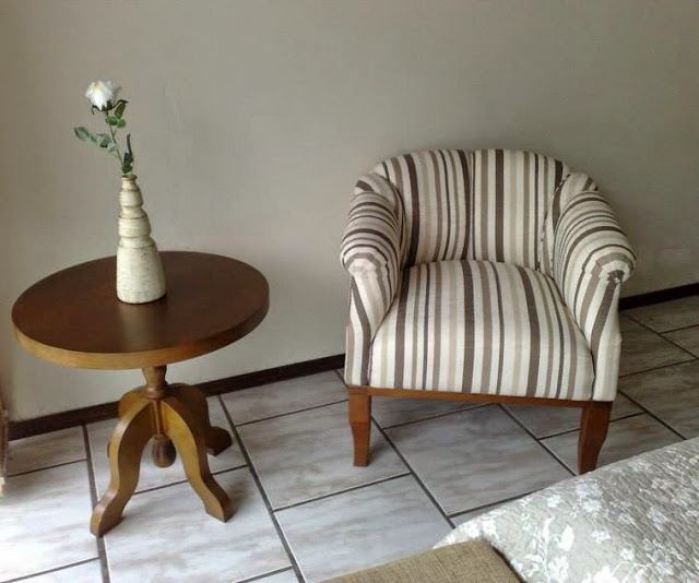 Poltrona e Mesa