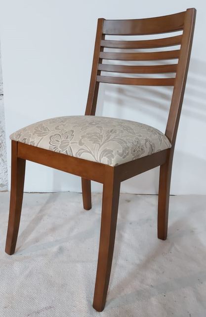 Cadeira Ref. 056