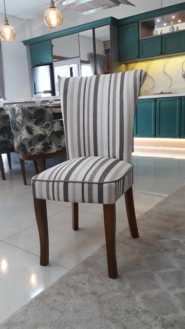 Cadeira Ref. 061