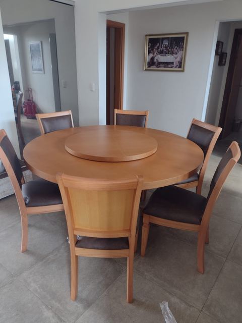 Mesa com Prato Giratatório + Cadeira Ref. 054